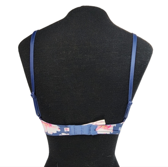 ❤️ Victoria's Secret PINK Wear Everywhere Push Up Bra ❤️ - Picture 2 of 12